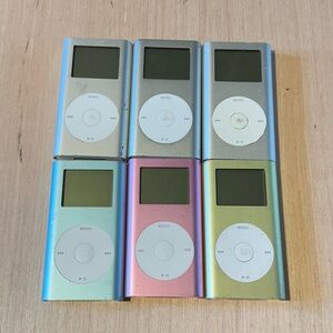 Lot Of 6 Apple iPod Model:A1051 Broken “For Parts/Repair” Read Description Below